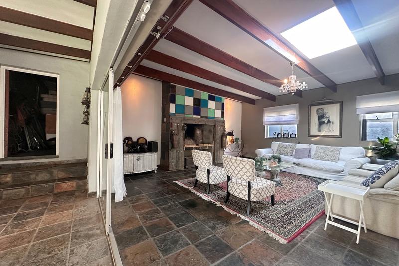 To Let 3 Bedroom Property for Rent in Van Riebeeckstrand Western Cape